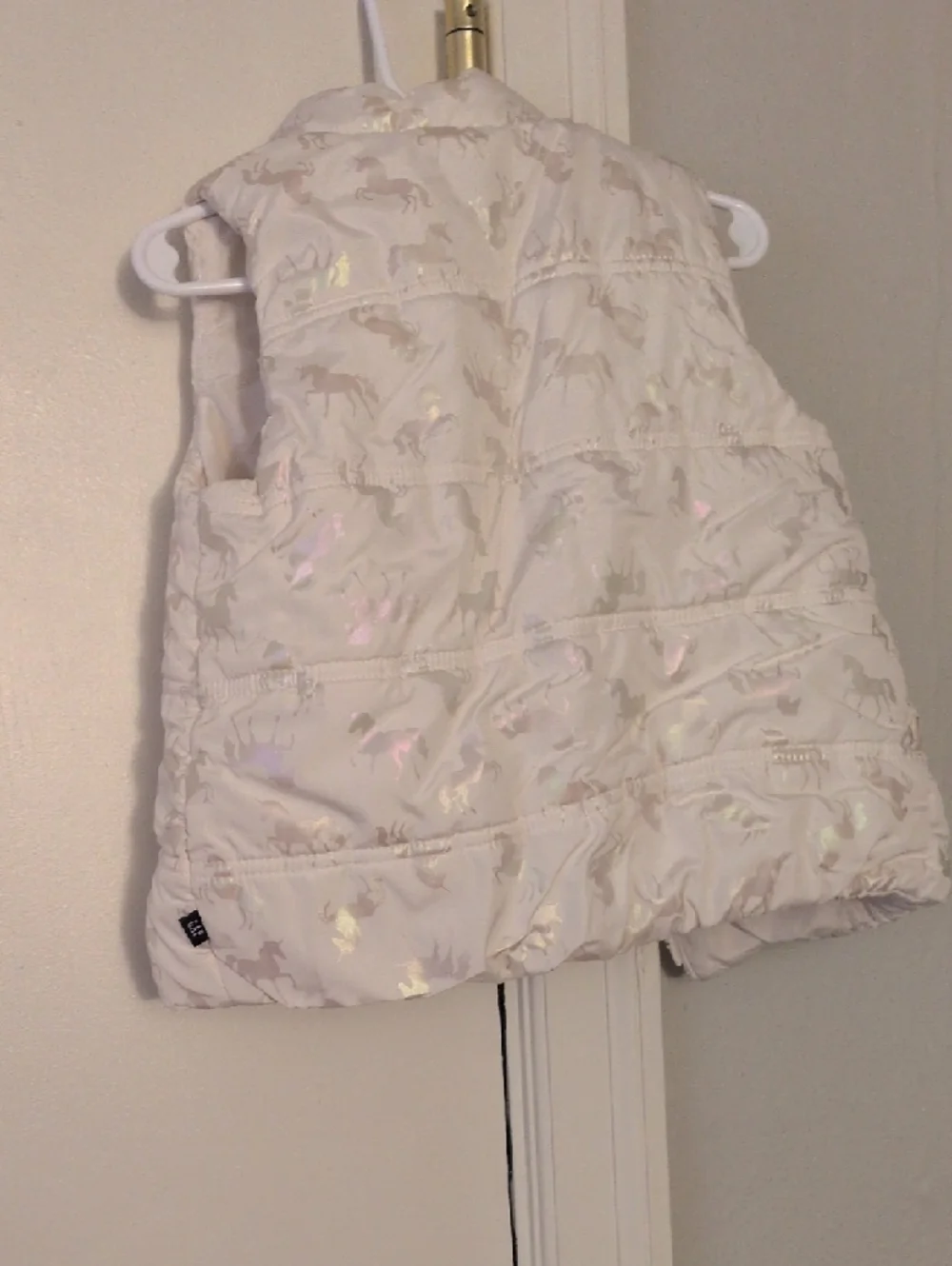 GAP Iridescent‎ Unicorn Puffer Vest - Cream